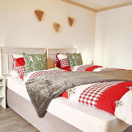 Double Room By Interlaken. Parking Därligen Dış mekan fotoğraf